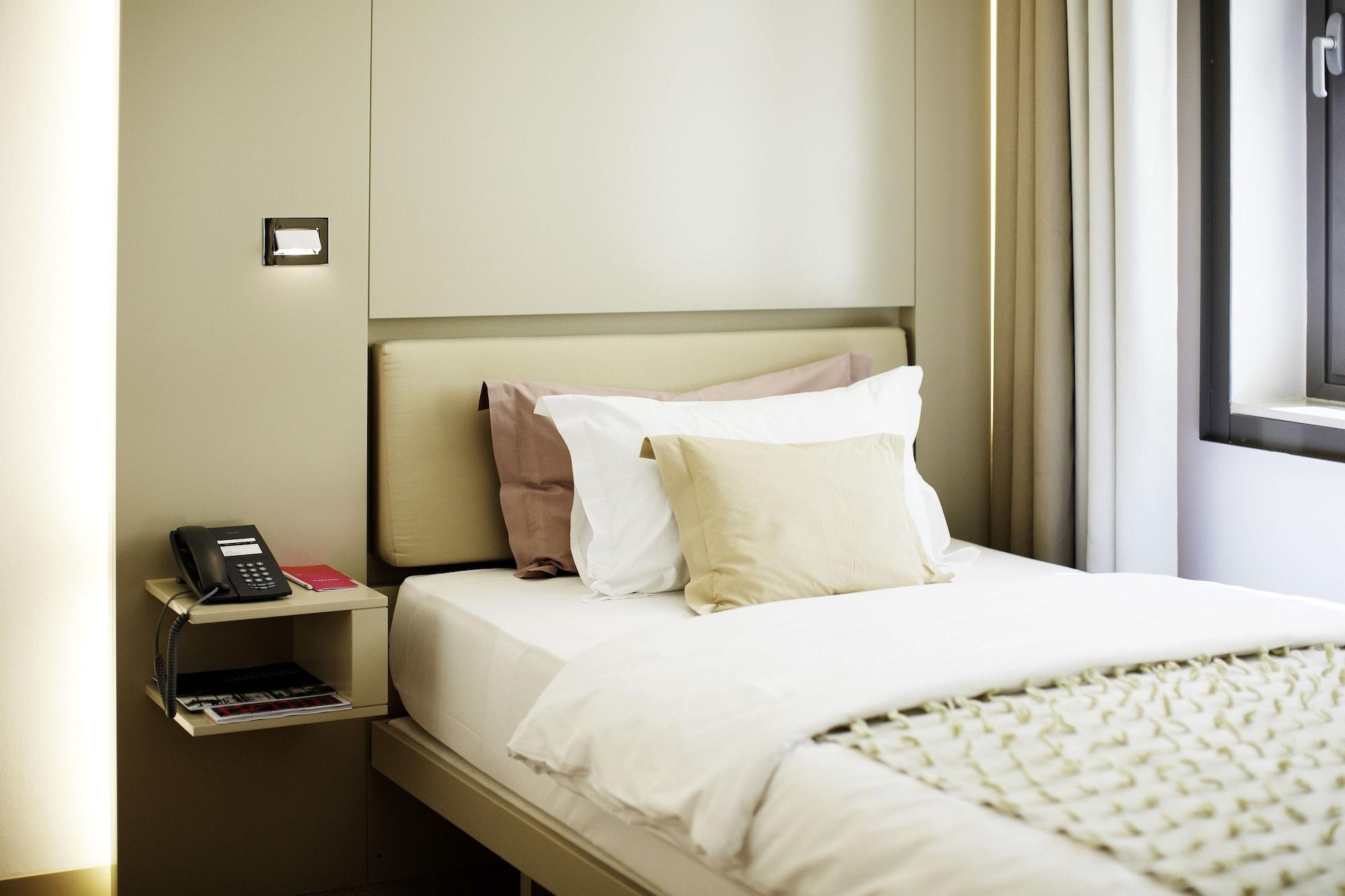 Otel Josef Prag